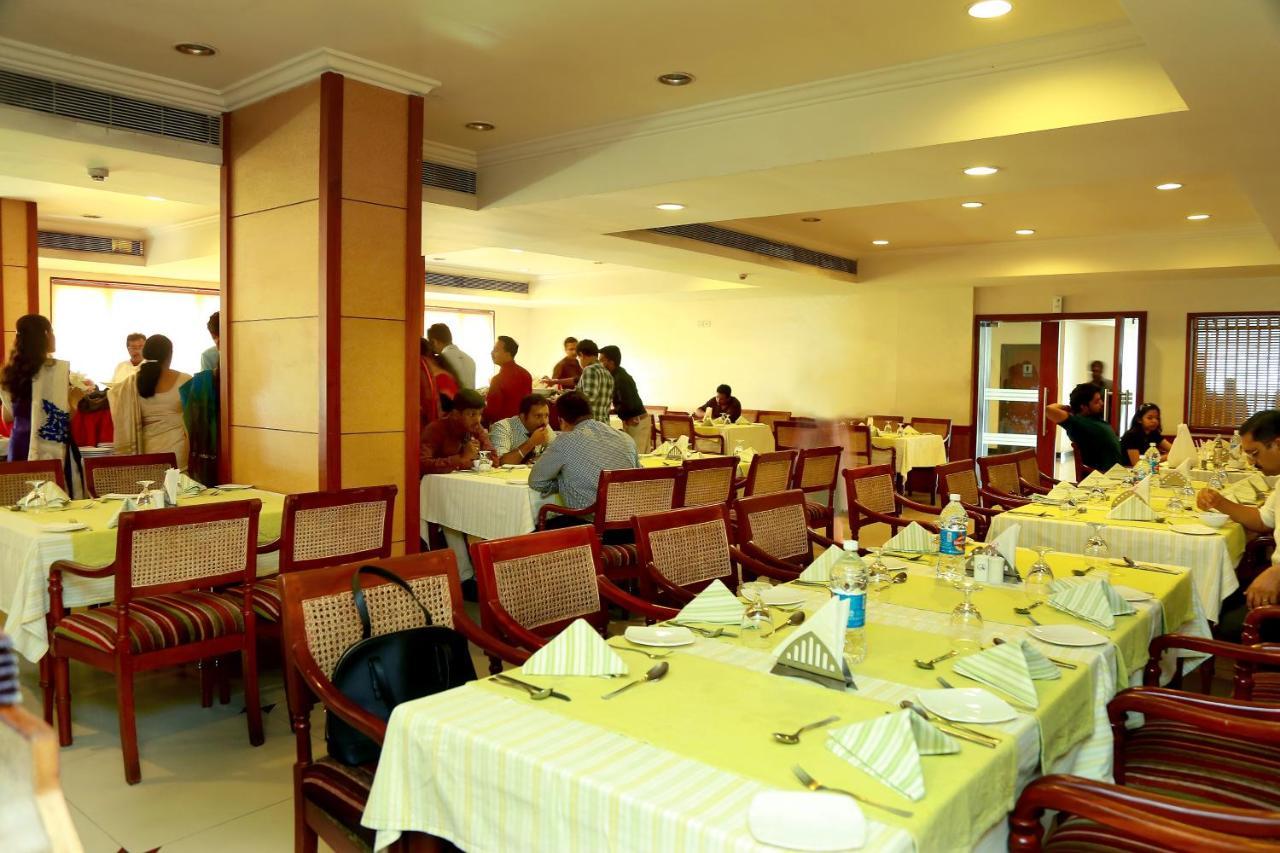 Ashoka Inn Thrissur Exterior photo
